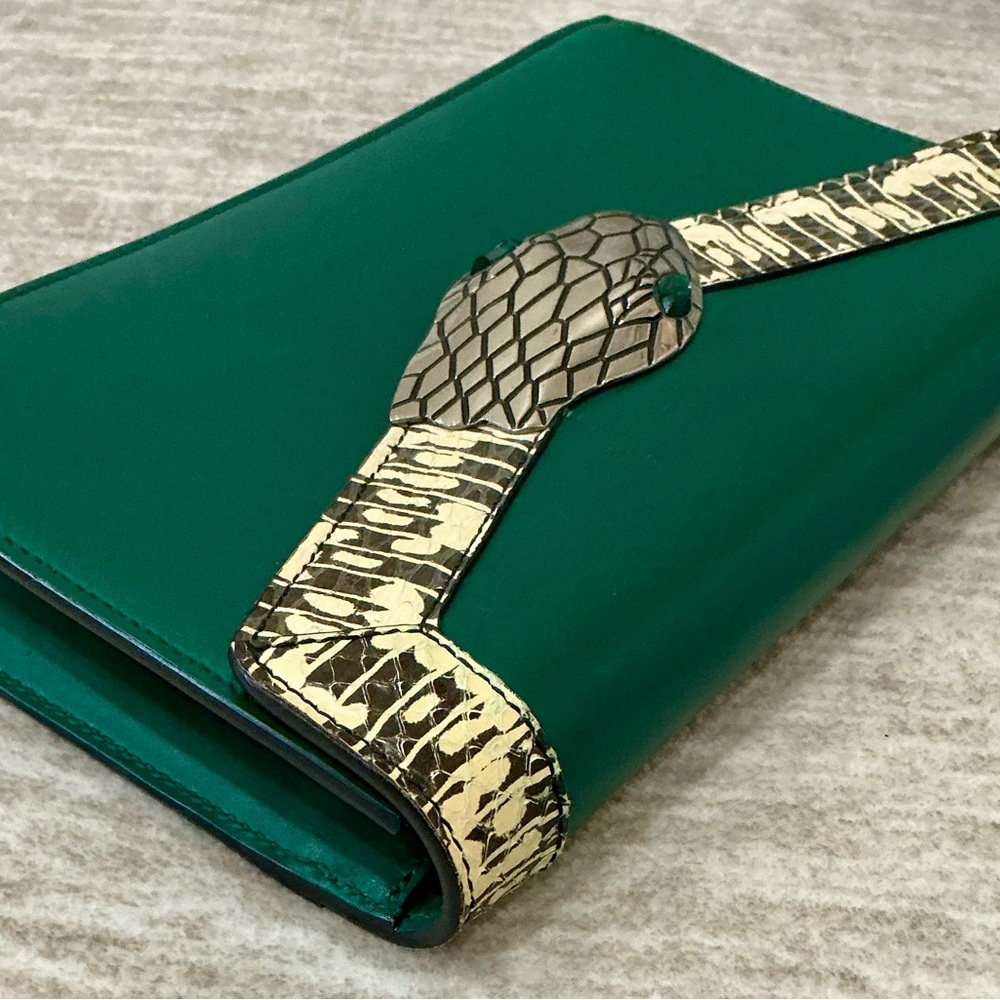 ✨💎GUCCI💎✨Lilith Crossbody/Shoulder Bag W/ COA, Dustbag and gwp - Picture 6 of 10